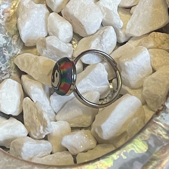Ying Yang Rainbow circa 1970s Adjustable Vintage Silver Ring for Finger or Toe - Picture 11 of 16
